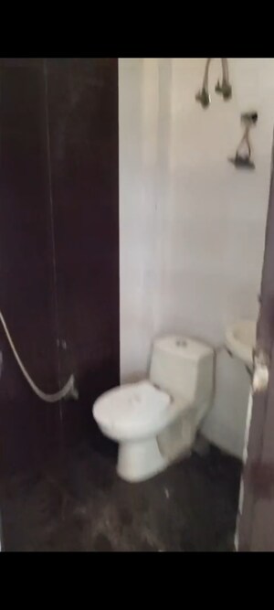 Bathroom in 2 BHK Builder Floor at Divyansh Onyx Phase 2, Gyan Khand – for Sale