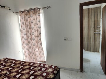 Bedroom in 2 BHK Apartment at Sector 99 – for Rent