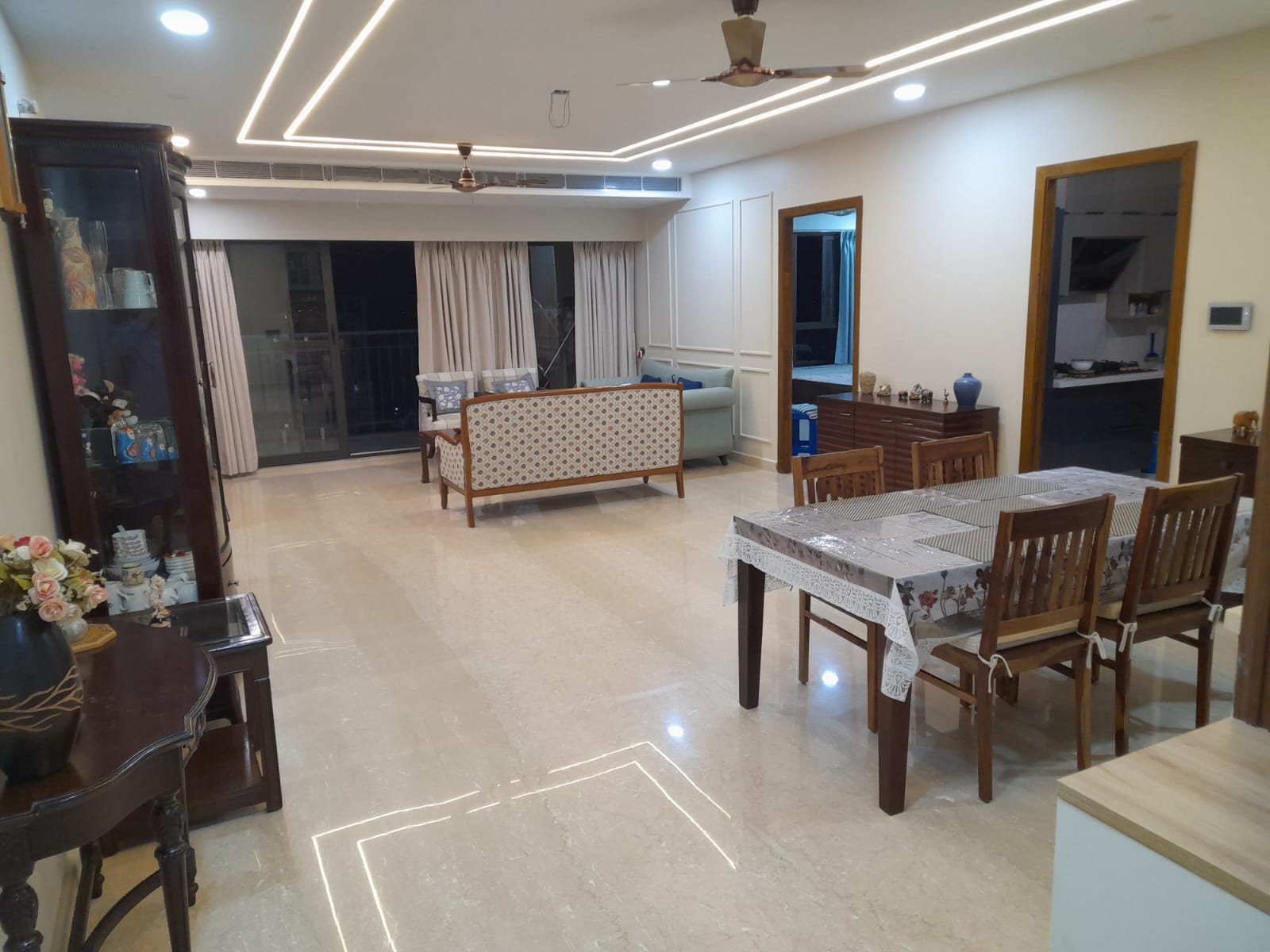 3 BHK 2200 Sq.Ft. Apartment in Ambuja Utalika : The Condoville