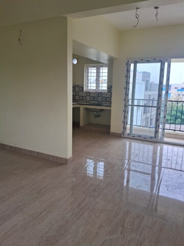 Room in 2 BHK Apartment at Porur – for Sale