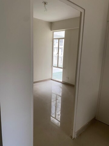 Room in 1 BHK Apartment at Adani Aangan, Sector 89a – for Rent