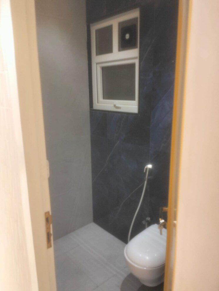 Attached Bathroom, kharghar 2 Bedroom 561 Sq.Ft. Apartment In Kharghar Navi Mumbai 8710246
