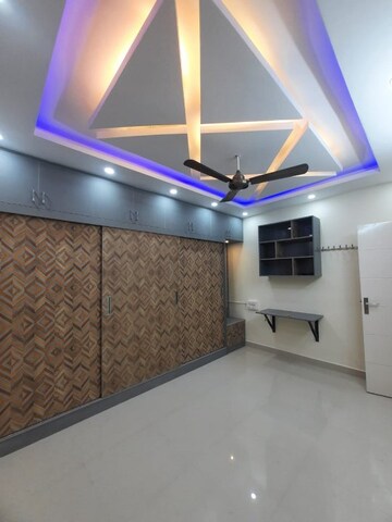 Room in 2 BHK Apartment at Candeur Signature, Varthur – for Rent