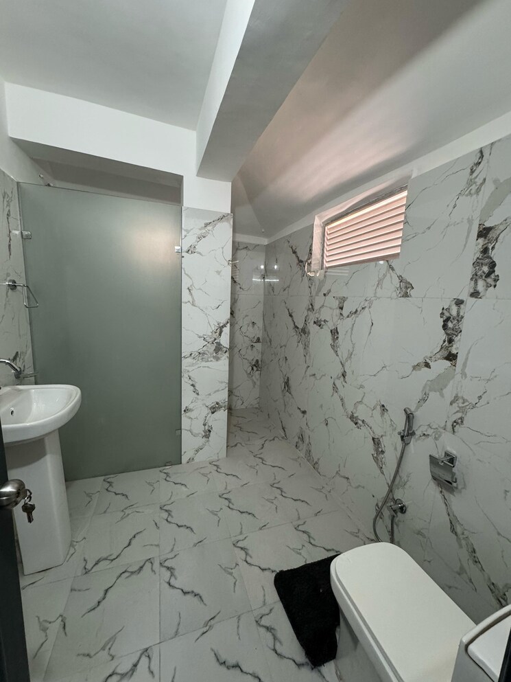 Attached Bathroom, saket-court-residential-complex 3 Bedroom 1800 Sq.Ft. Villa In Pushp Vihar Delhi 8710298