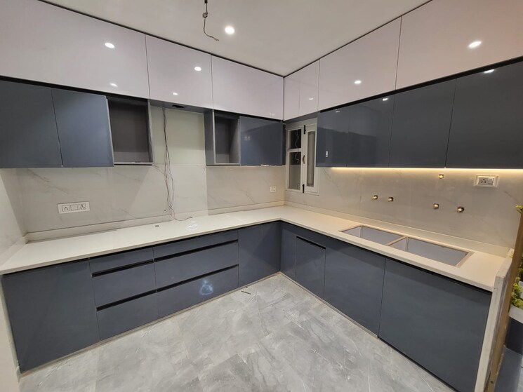 Kitchen, deep vihar 2 Bedroom 57 Sq.Yd. Builder Floor In Deep Vihar Delhi 8710434