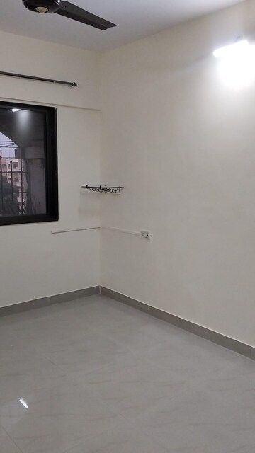 Room in 1 BHK Apartment at Hiranandani Estate Riviera, Ghodbunder Road – for Rent