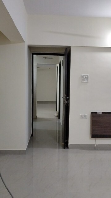 Room in 1 BHK Apartment at Hiranandani Estate Riviera, Ghodbunder Road – for Rent
