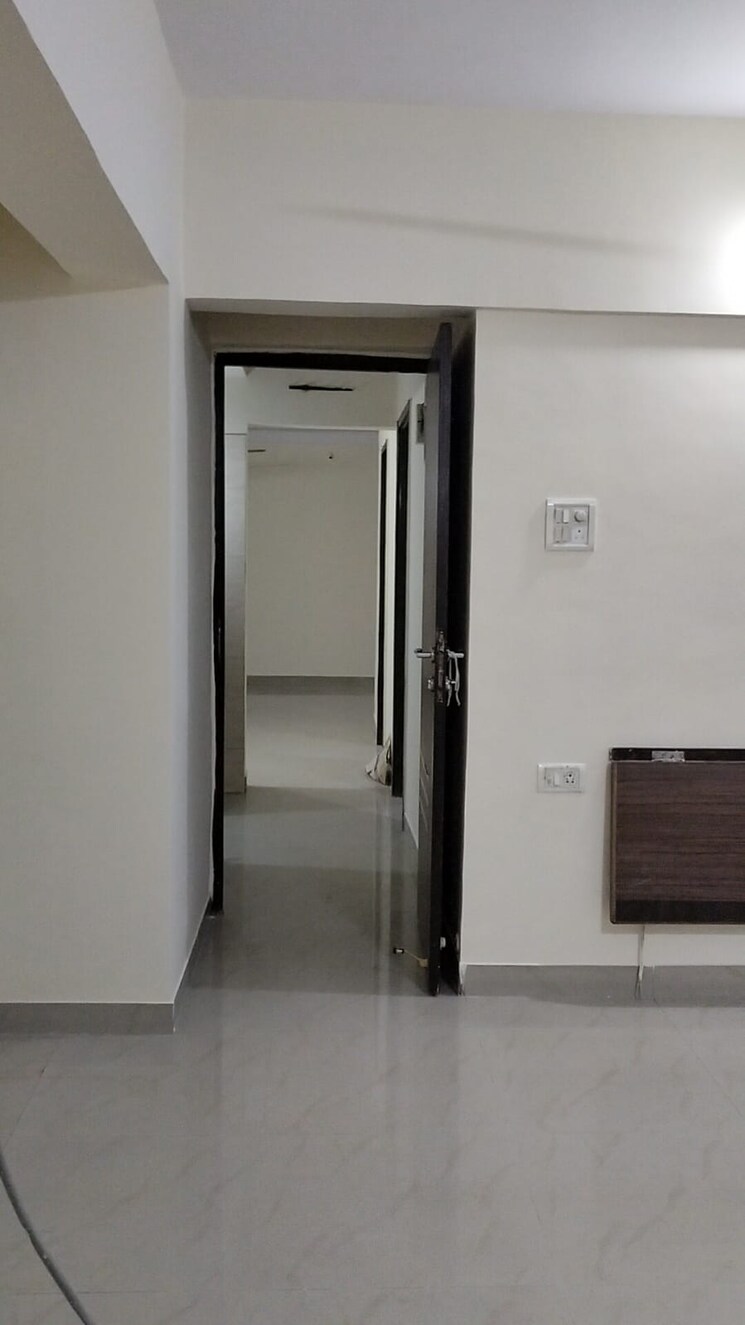 Room, hiranandani-estate-riviera 1 Bedroom 450 Sq.Ft. Apartment In Ghodbunder Road Thane 8710349