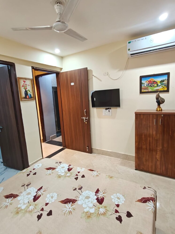 Bedroom, ss-the-coralwood 3 Bedroom 2235 Sq.Ft. Builder Floor In Sector 84 Gurgaon 8710493