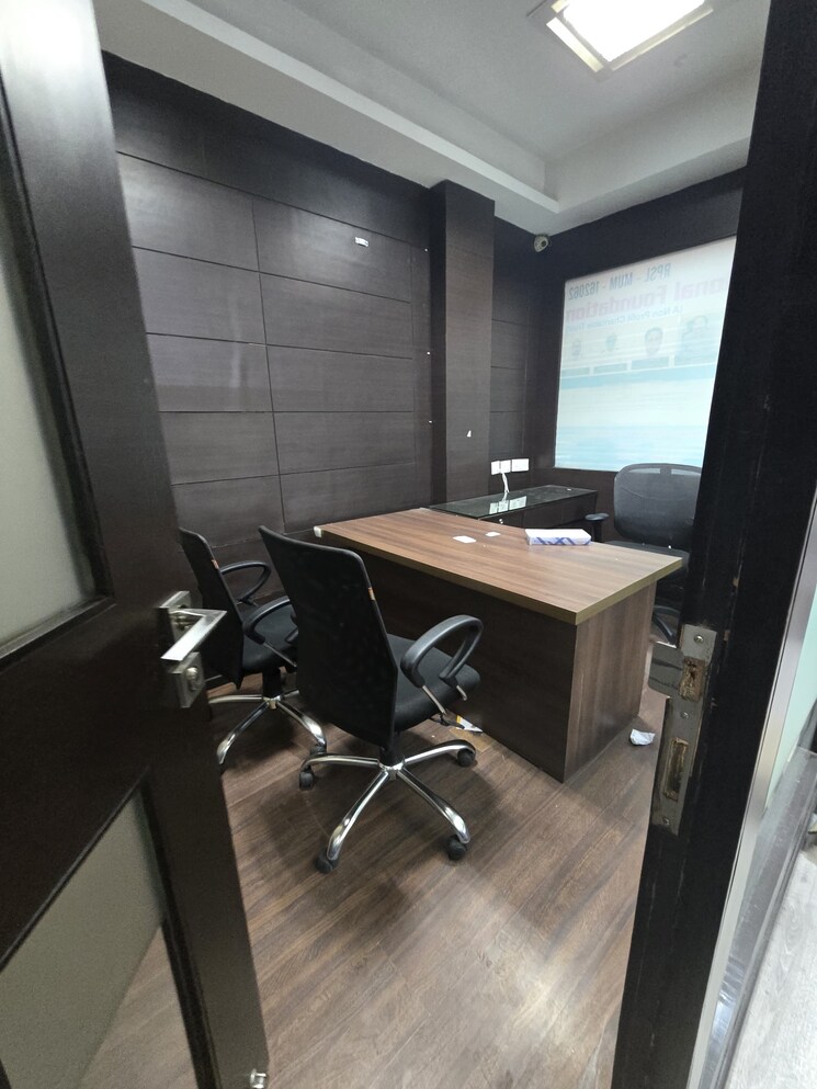Team Area, ild-trade-centre Commercial Office Space 1150 Sq.Ft. In Sector 47 Gurgaon 8710365