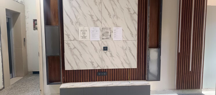 Bathroom, bptp-park-central 3 Bedroom 250 Sq.Yd. Builder Floor In Sector 85 Faridabad 8710368