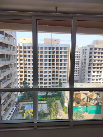 3 BHK Apartment – Exterior View View at Kalpataru Radiance, Goregaon West - for Rent