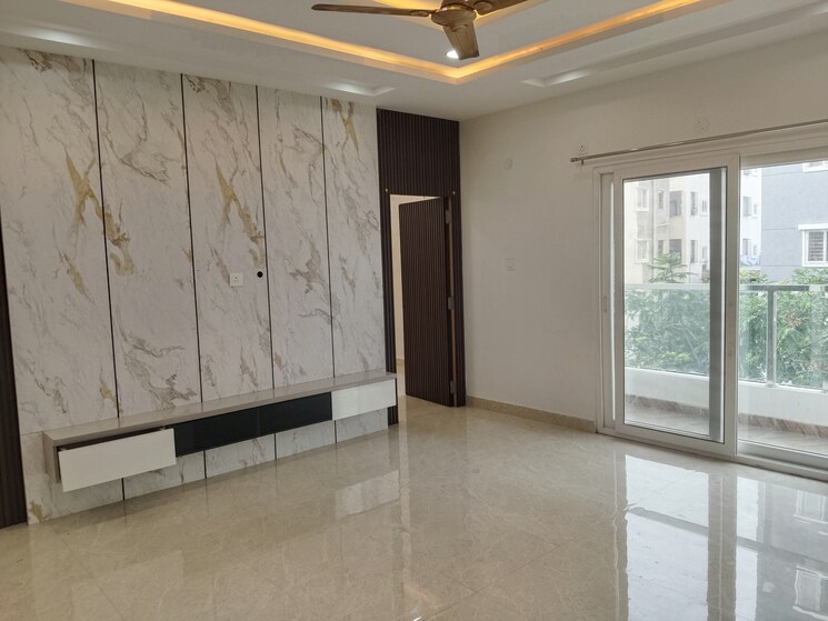 Room, sri-gayatri-residency 3 Bedroom 1700 Sq.Ft. Apartment In Madhapur Hyderabad 8710459