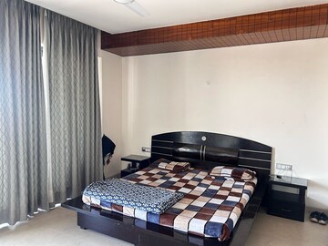 3 BHK Independent House For Rent in Sector 8