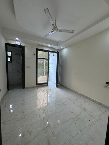 Room in 4 BHK Apartment at Lansum Elena, Kokapet – for Sale