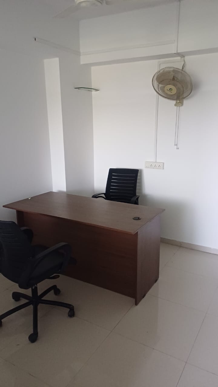 Office Space For Rent in I Square Corporate Park