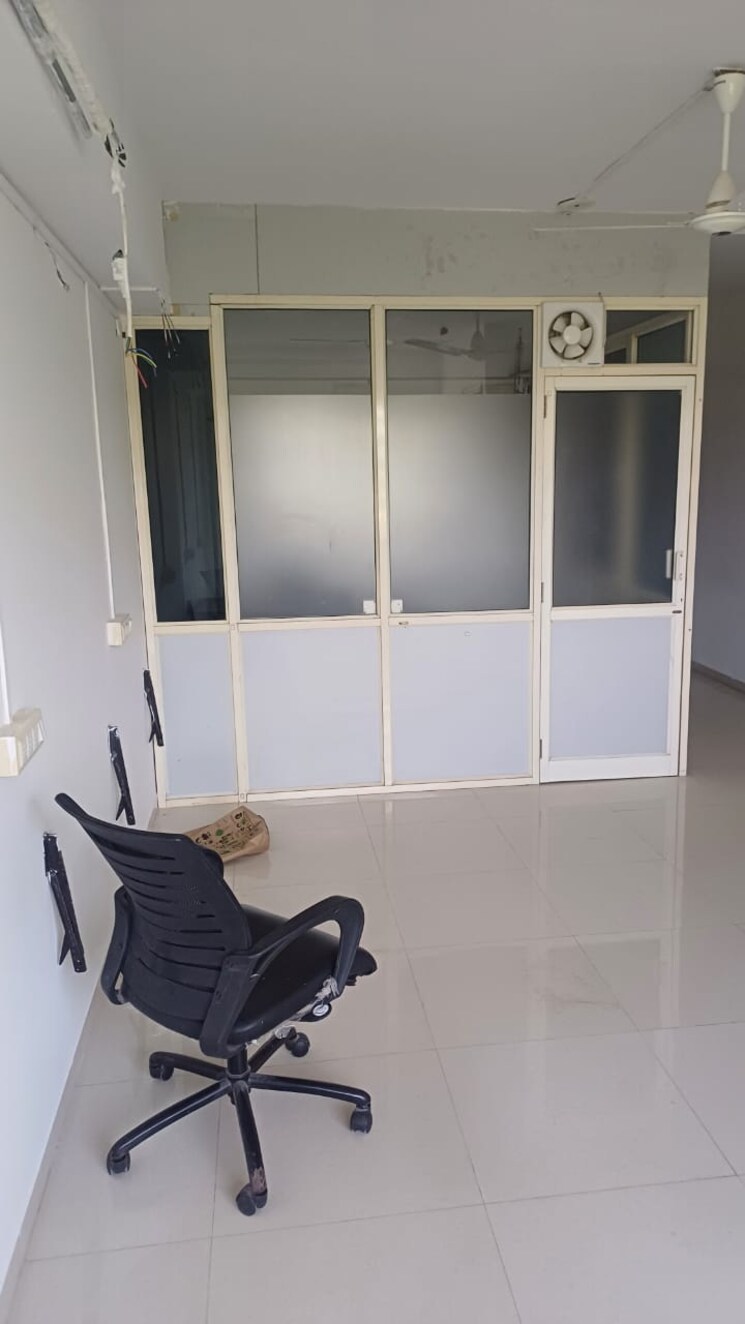 Team Area, science city Commercial Office Space 700 Sq.Ft. In Science City Ahmedabad 8710548