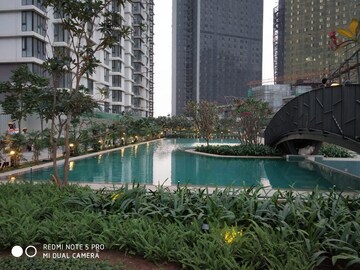 Swimming Pool in 2 BHK Apartment at Lodha The Park, Worli – for Rent