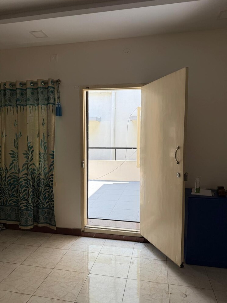 Room, hsr layout 4 Bedroom 2500 Sq.Ft. Independent House In Hsr Layout Bangalore 8710658