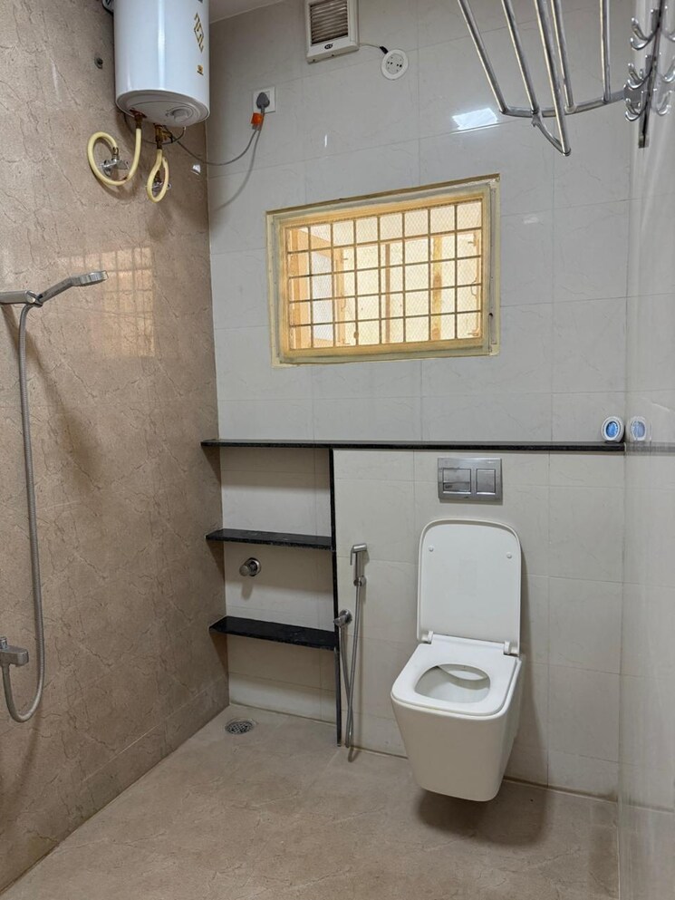 Bathroom, hsr layout 4 Bedroom 2500 Sq.Ft. Independent House In Hsr Layout Bangalore 8710658