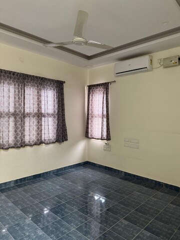 Bedroom in 4 BHK Independent House at Hsr Layout – for Rent