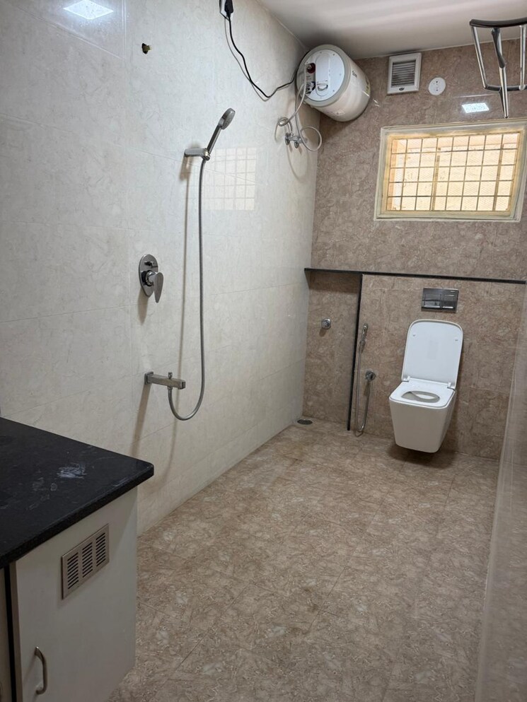 Bathroom, hsr layout 4 Bedroom 2500 Sq.Ft. Independent House In Hsr Layout Bangalore 8710658