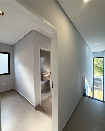 Building Lobby in 2.5 BHK Builder Floor at Sector 30 – for Rent