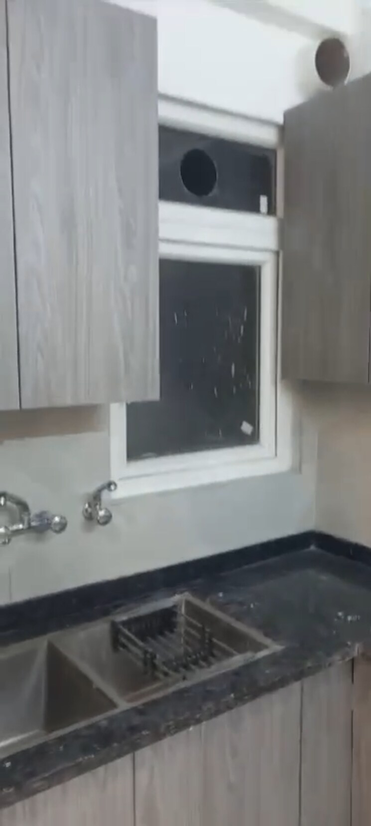 Room, hardev nagar 3 Bedroom 950 Sq.Ft. Builder Floor In Hardev Nagar Delhi 8710913