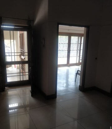 Room in 2 BHK Independent House at Aliganj – for Rent