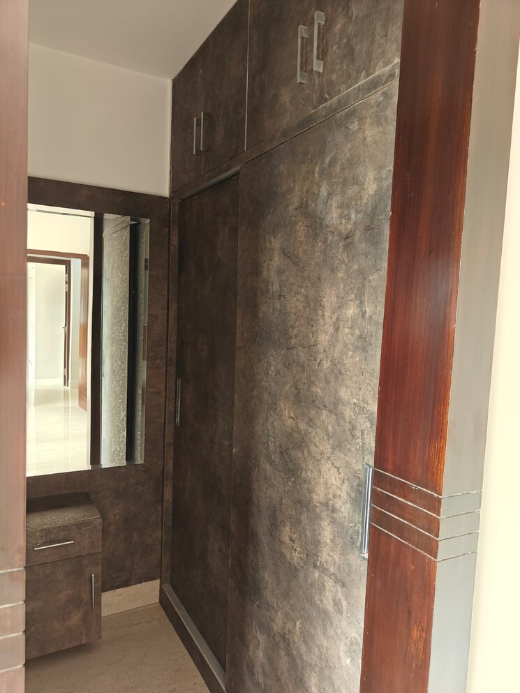 Other, sector 56 4 Bedroom 300 Sq.Yd. Builder Floor In Sector 56 Gurgaon 8710945