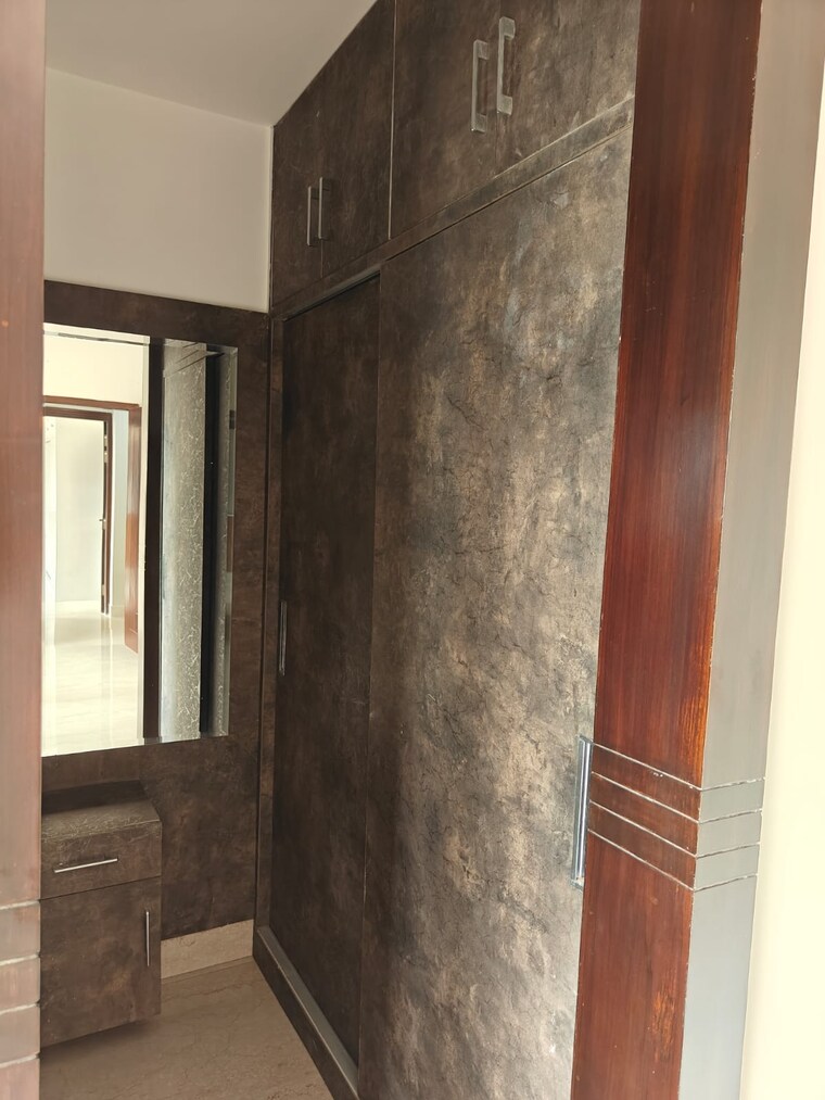 Other, sector 56 4 Bedroom 300 Sq.Yd. Builder Floor In Sector 56 Gurgaon 8710945