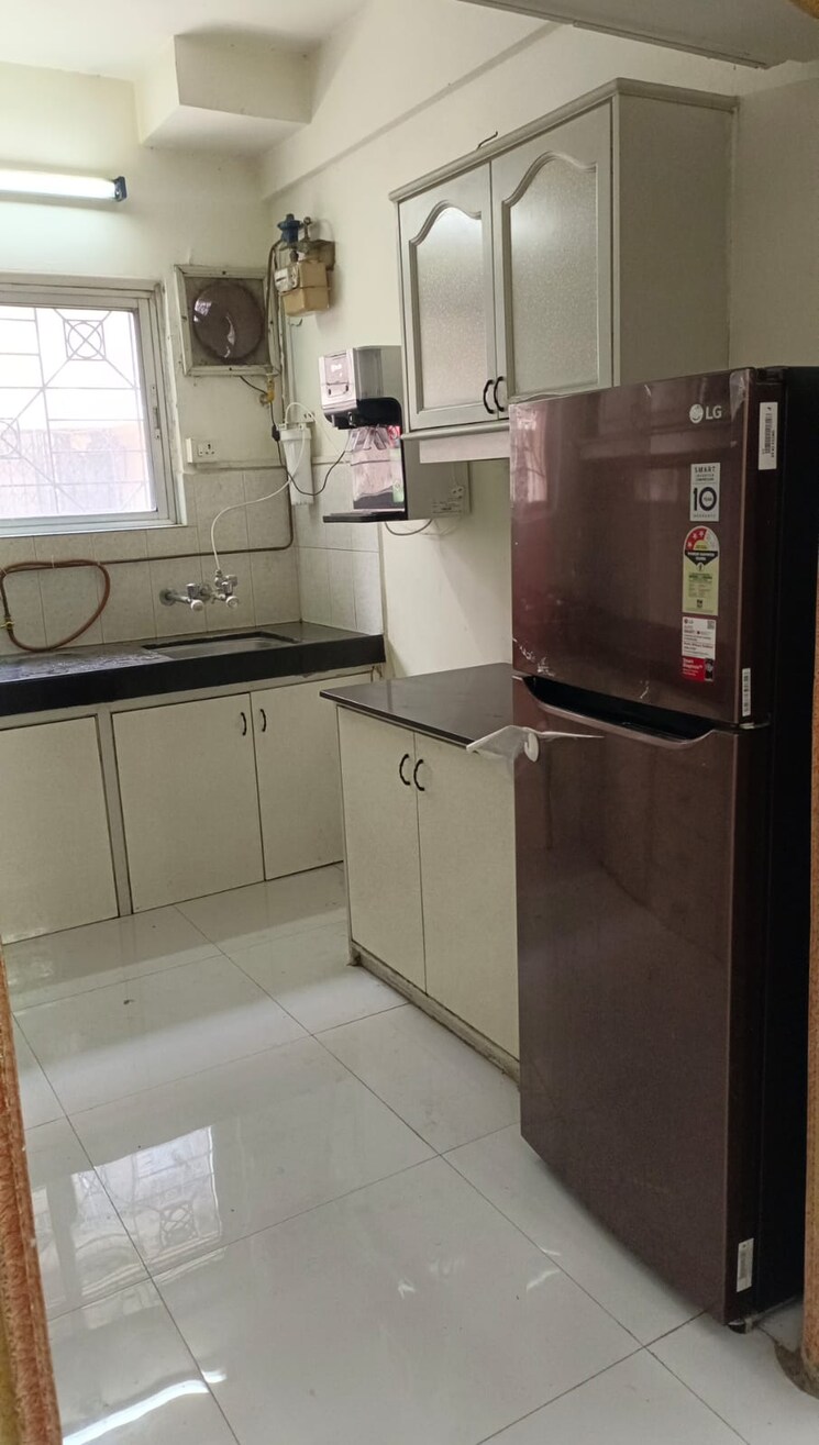 Kitchen, sacred-heart-town 3 Bedroom 1600 Sq.Ft. Apartment In Wanowrie Pune 8711068