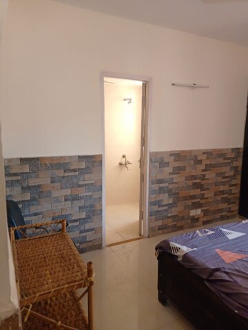 2 BHK Apartment For Rent in Jaypee Greens Kosmos, Sector 134