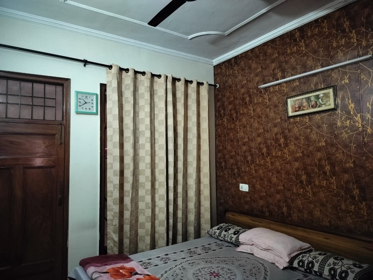 2 BHK + Study Room Independent House For Rent in Sector 15