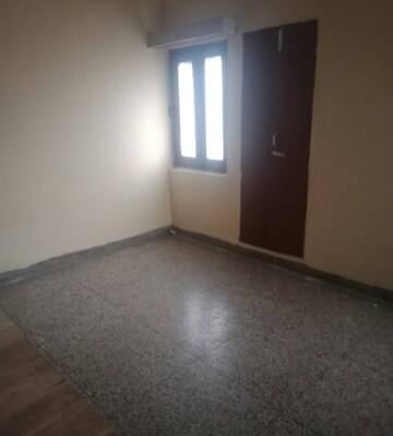 Room in 2 BHK Villa at Aliganj – for Rent
