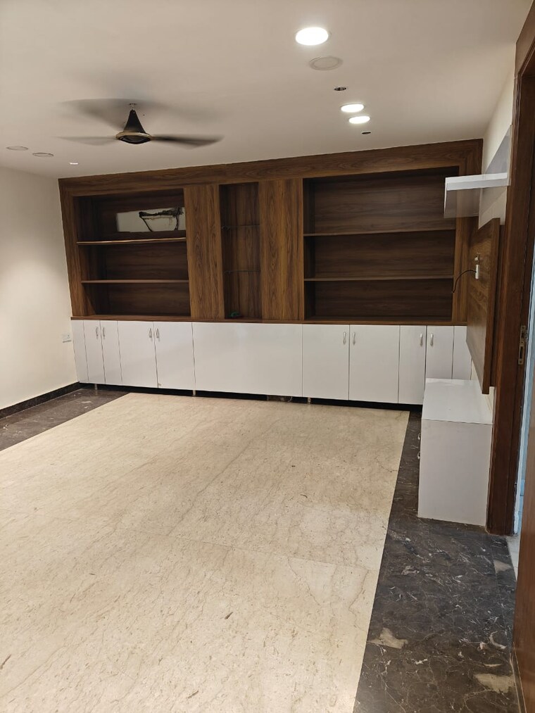 Kitchen, sector 56 4 Bedroom 360 Sq.Yd. Builder Floor In Sector 56 Gurgaon 8711129