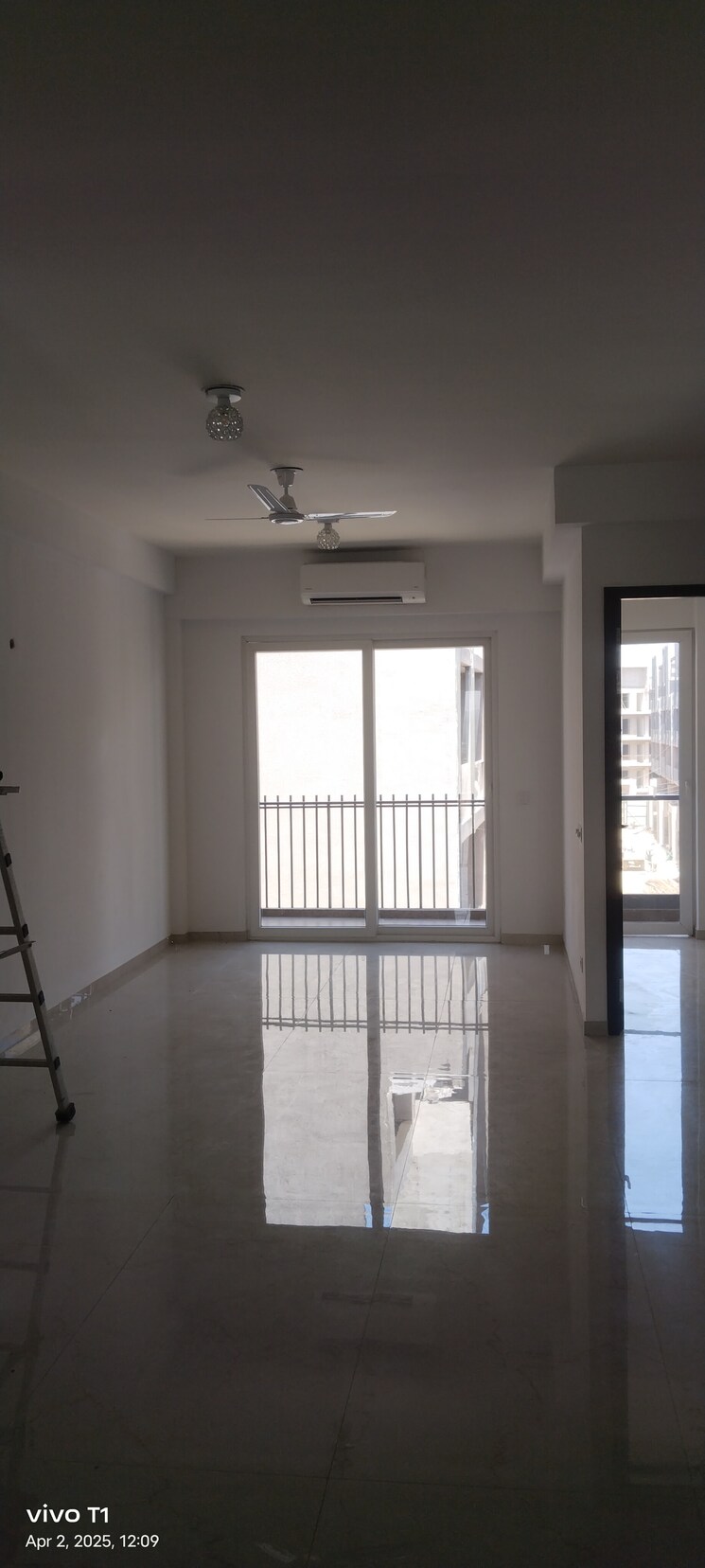 Room, smart-world-orchard 3 Bedroom 1595 Sq.Ft. Builder Floor In Sector 61 Gurgaon 8711111