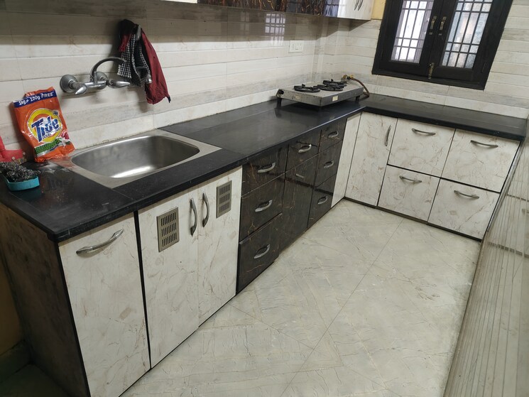 Kitchen, rohini sector 3 2 Bedroom 900 Sq.Ft. Builder Floor In Rohini Sector 3 Delhi 8711228