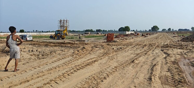 undefined, rohta road  90 Sq.Yd. Plot In Rohta Road Meerut 8711303