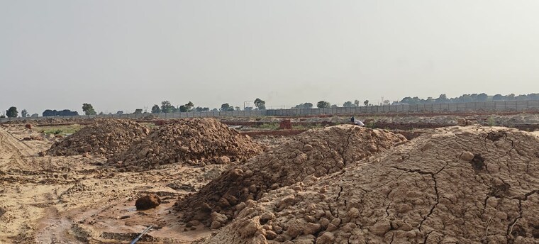 undefined, rohta road  90 Sq.Yd. Plot In Rohta Road Meerut 8711303