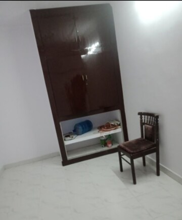 2 BHK Villa For Rent in Aliganj