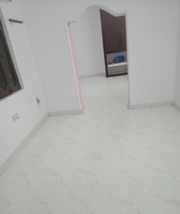 Room in 2 BHK Villa at Aliganj – for Rent