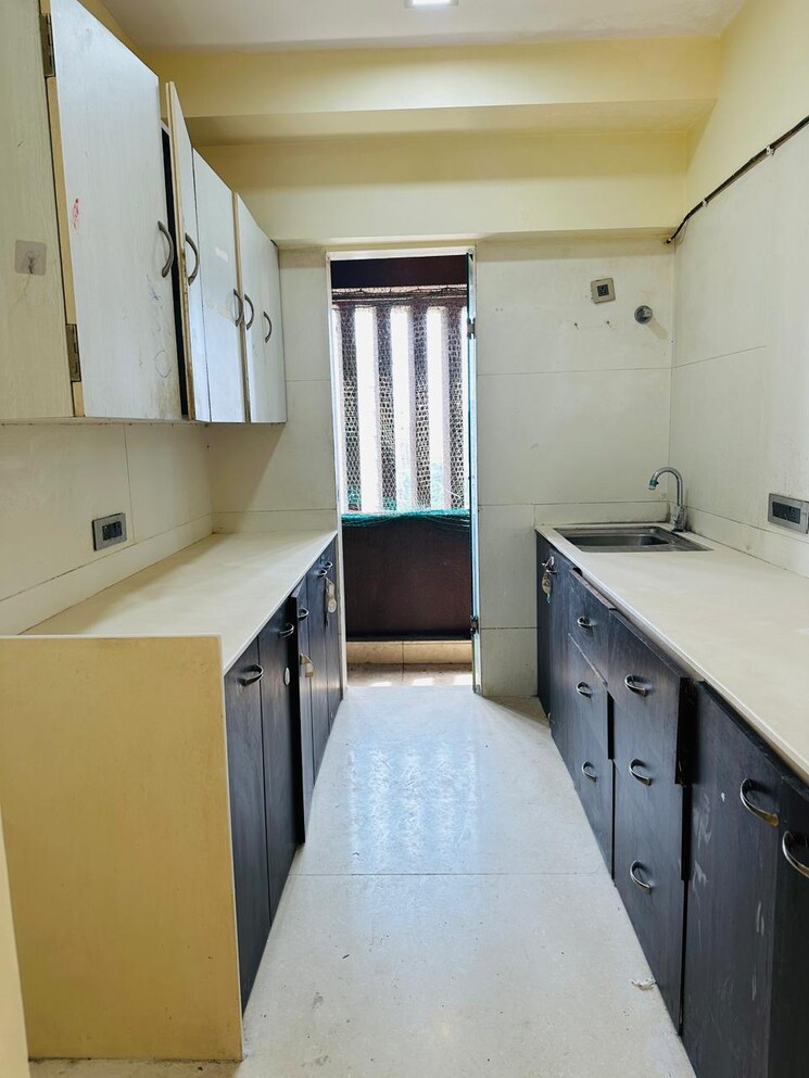 Kitchen, rna-continental 2 Bedroom 900 Sq.Ft. Apartment In Chembur Mumbai 8711266