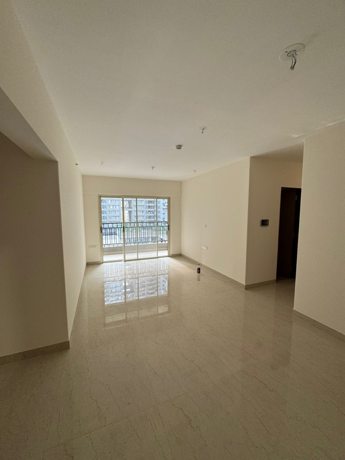 2 BHK Apartment For Sale in Trimurti Orean