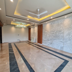 Kitchen in 4 BHK Builder Floor at Unitech Greenwood City Apartment, Sector 45 – for Sale