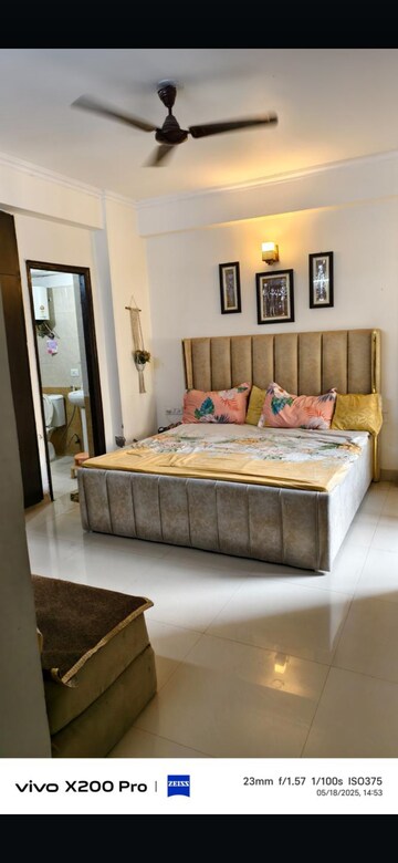 Bedroom in 2.5 BHK Apartment at Aims Golf City, Sector 75 – for Rent