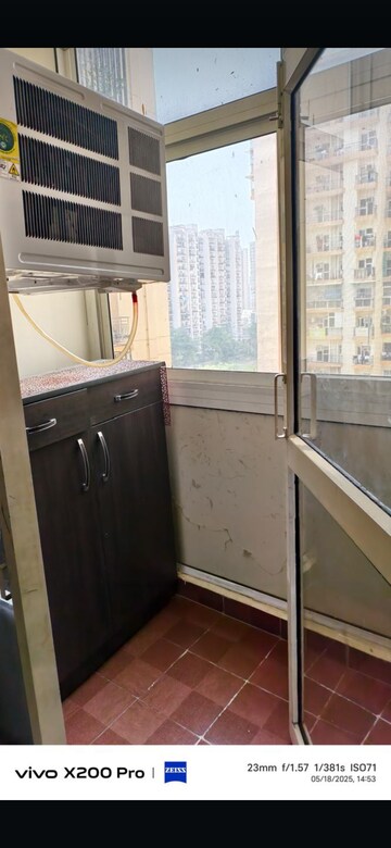 Kitchen in 2.5 BHK Apartment at Aims Golf City, Sector 75 – for Rent