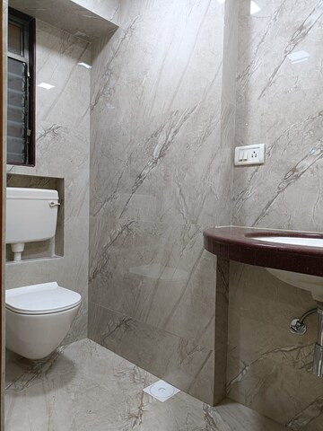 Bathroom in 2 BHK Apartment at Vikram Apartments, Khar West – for Rent