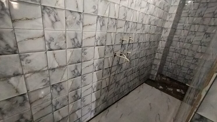 Bathroom, burari 2 Bedroom 450 Sq.Ft. Builder Floor In Burari Delhi 8711314