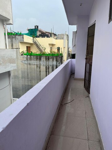 Balcony in 3 BHK Builder Floor at Sector 122 – for Rent